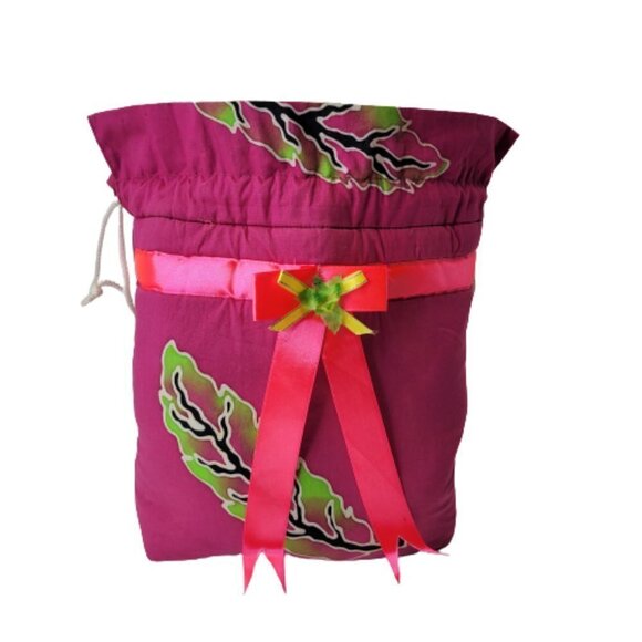 Pink Hand Made Hand Painted Batik Cotton Drawstring Fabric Hobo Tote Bag - Picture 3 of 11